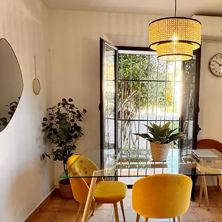 Golf & *